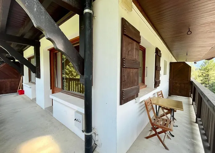 Haven Of Peace With Balcony In Combloux